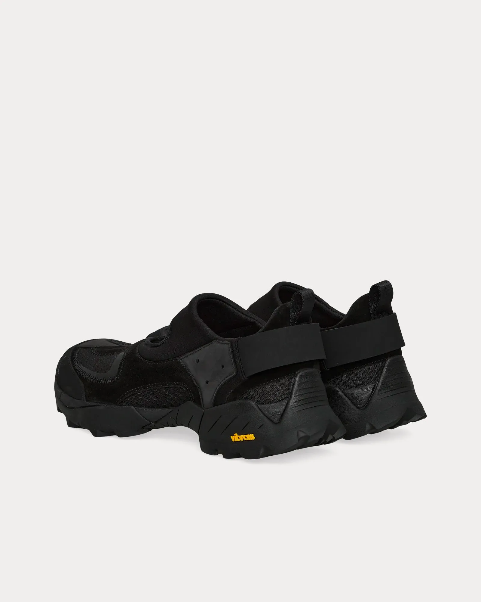 Rozes Black Sandals